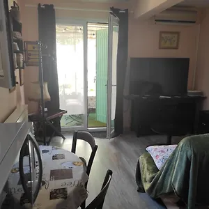 Au Petit Florian En Provence Apt