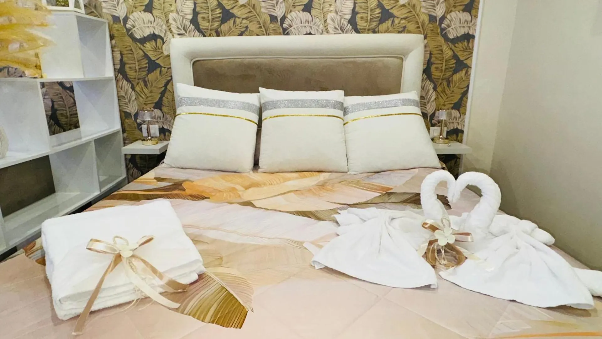La Dimora Dei Sogni Sedil Capuano Home Suite Naples Italie